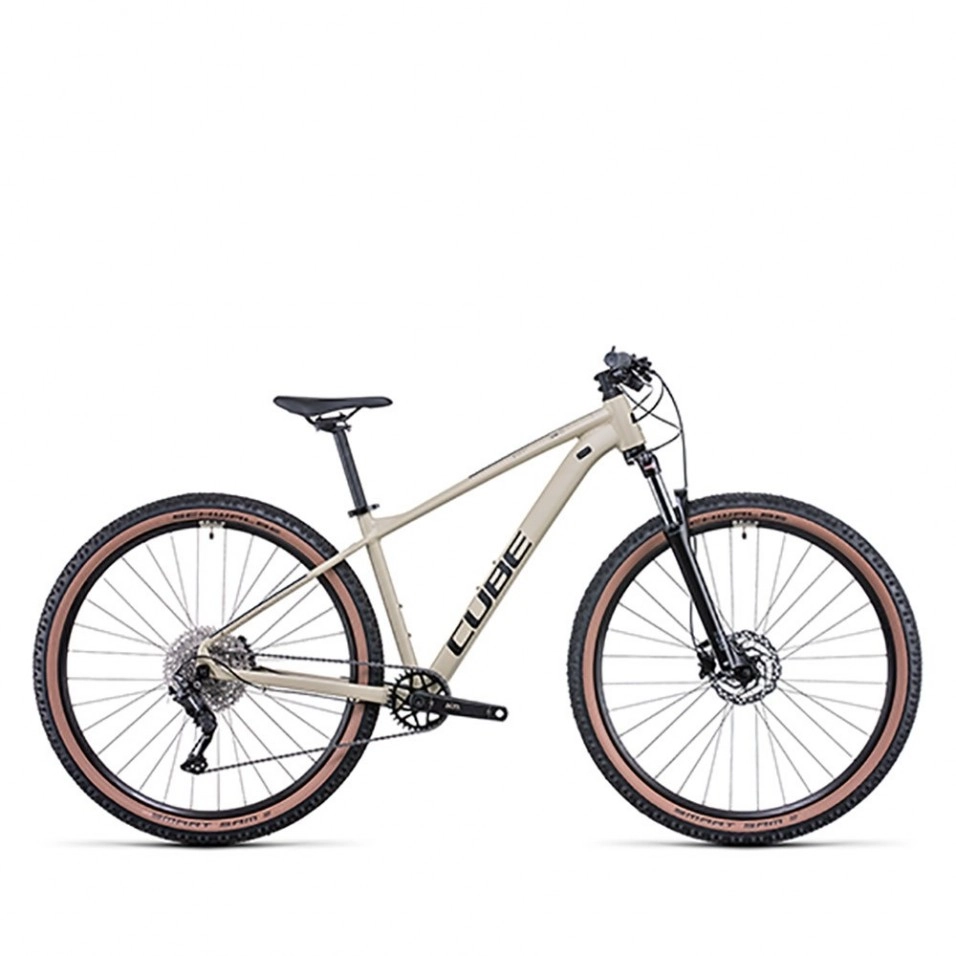 Bicicleta CUBE AIM EX 3 Bicicleta CUBE AIM EX